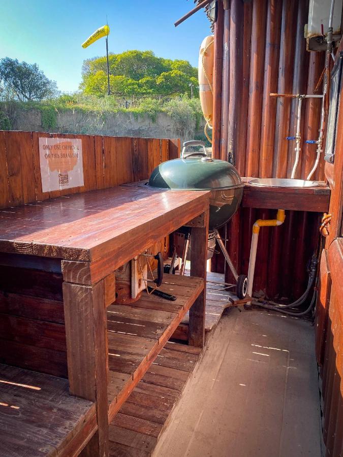 Maggie May House Boat - Colchester - 5Km From Elephant Park Exterior photo